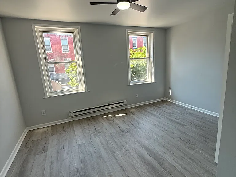 4111 Cambridge St #2 — Photo 4