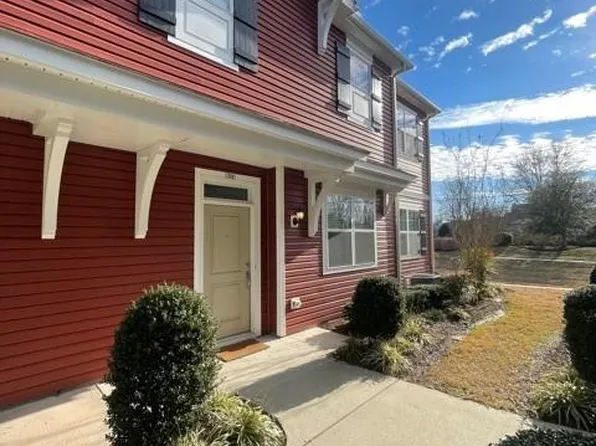 729 Lacy Oak Dr, Chesapeake, VA 23320