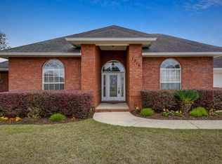 2514 Pine Forest Rd, Cantonment, FL 32533