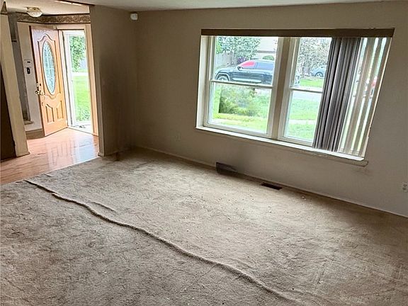 4th image of 244 Rampart Blvd