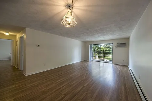 243 Main St #41 Photo 1
