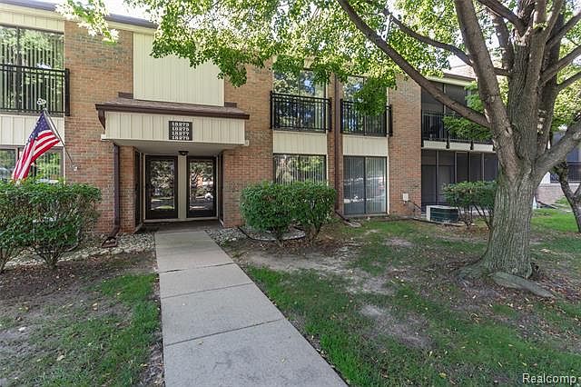 1st image of 18279 University Park Dr