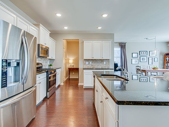 4th image of 5810 Napa Valley Dr