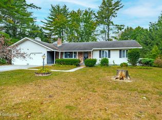 8 Cherokee Ln, Queensbury, NY 12804