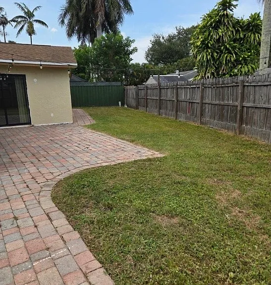 18437 Spanish Isles Pl — Photo 13