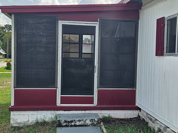 4th image of 10524 Decent Ln
