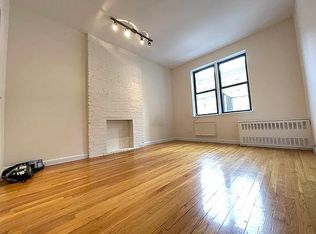 207 E 89th St #B9, New York, NY 10128