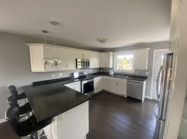 166 Cougar Cres #1, Thunder Bay, ON P7C 0B8