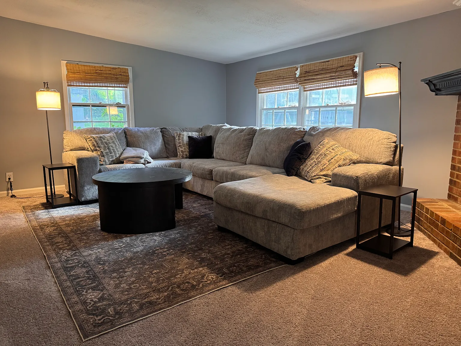 3 bed, 2116 sqft, $2,500 — Photo 4