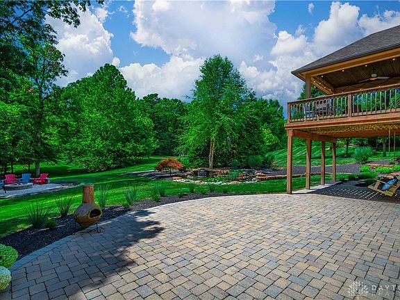2nd image of 7165 Sheffield Way