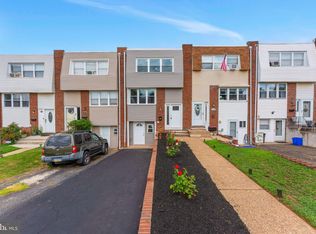 4122 Farmdale Rd, Philadelphia, PA 19154