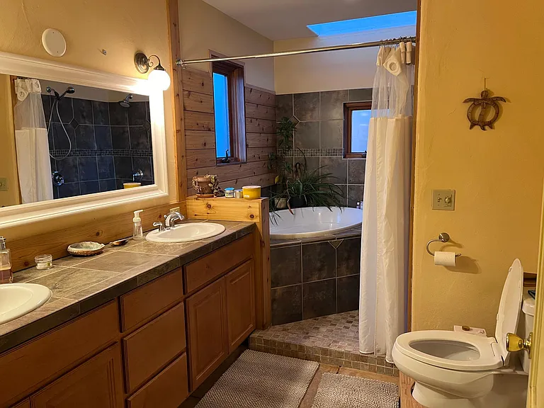 Upstairs bathroom