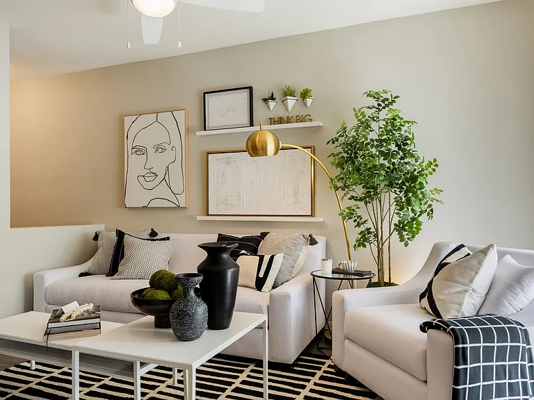 THE CLUBS AT RHODES RANCH APARTMENT HOMES — Photo 8