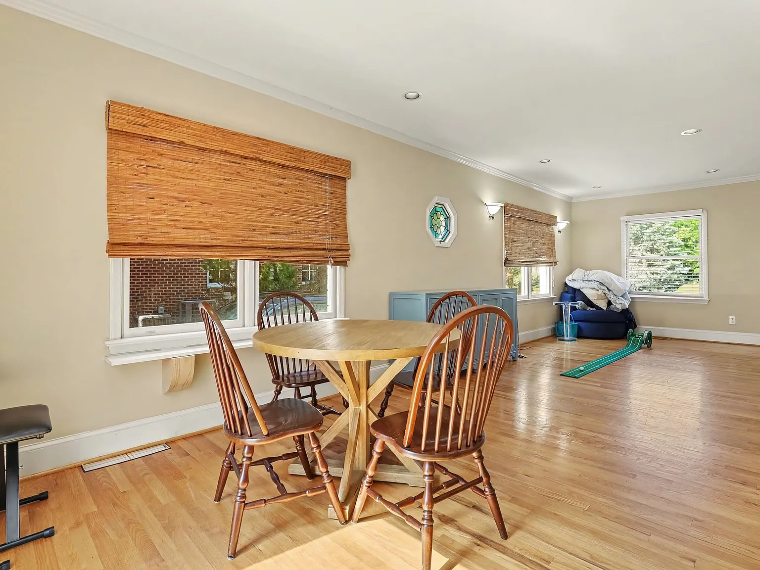 3 bed, 2800 sqft, $4,800 — Photo 4