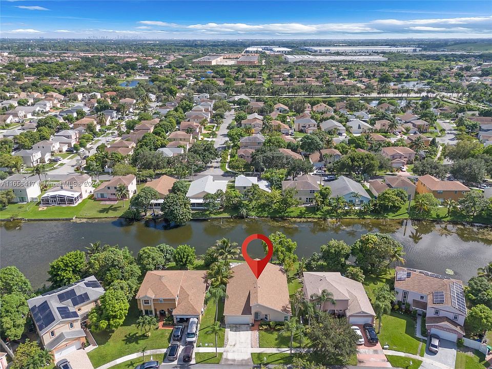1st image of 9580 Glacier St