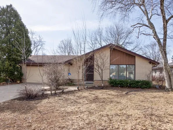 8717 West Magnolia STREET, Milwaukee, WI 53224