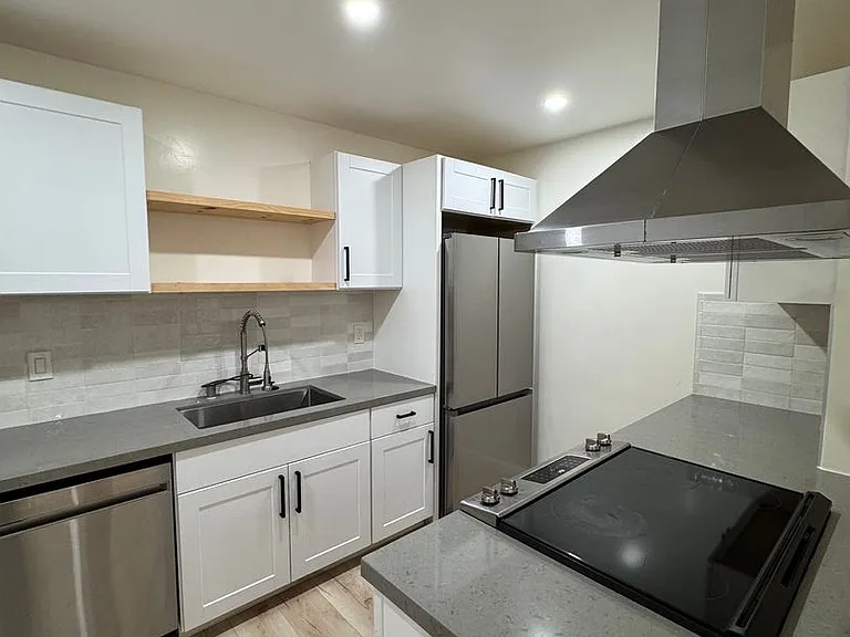 5651 Sumner Way #309 — Photo 20
