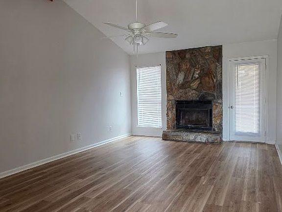 2nd image of 133 Seminole Ave