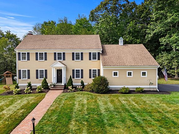 2nd image of 20 Virginia Ln