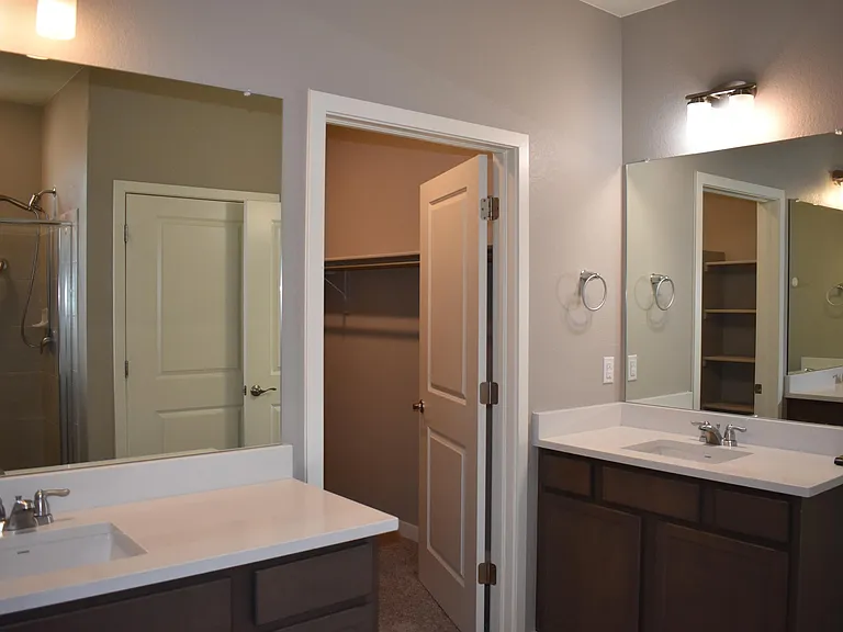 8968 Farmdale St — Photo 12