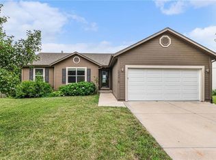 32615 W 171st St, Gardner, KS 66030