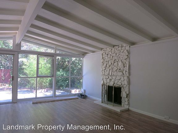 3rd image of 10512 Johnson Ave