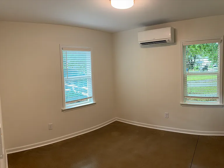 1510 Battery Dr #B — Photo 4