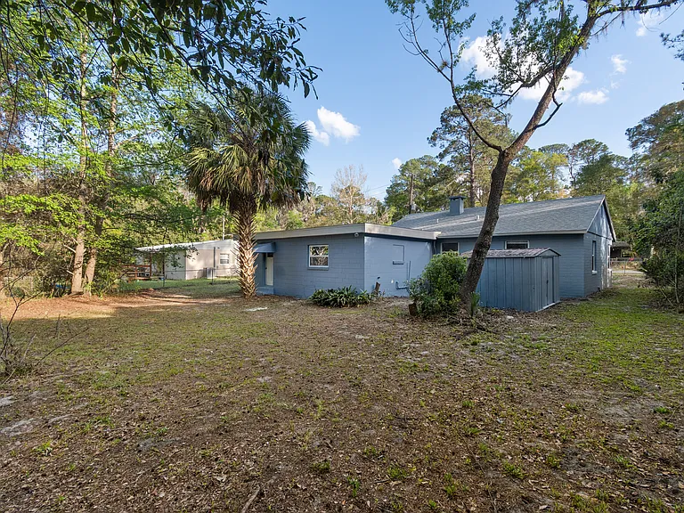 220 NW 33rd Ave — Photo 25