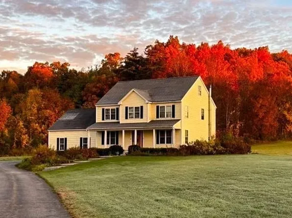 19 Mulpus Rd, Shirley, MA 01464