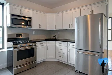Rented by Next Door Realty NYC