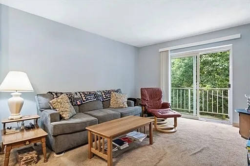 55 Greentree Ln #44 — Photo 2