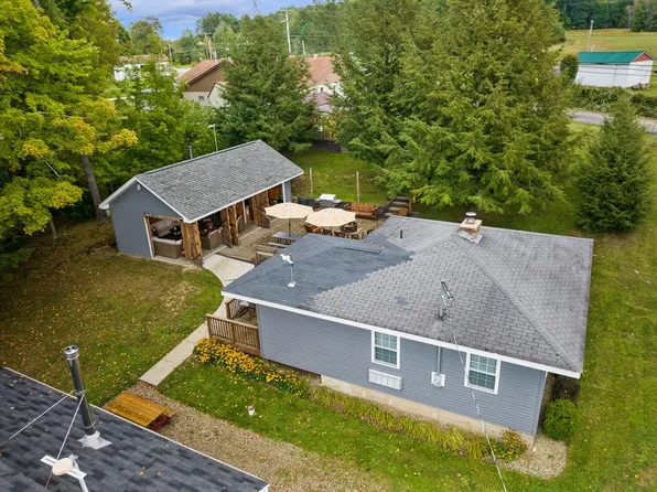 36190 Beechwood Ave, Union City, PA 16438