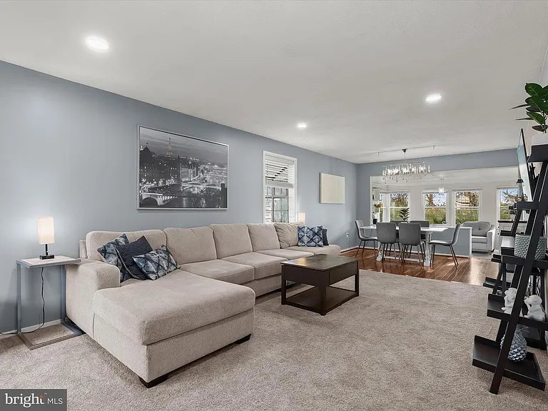 51 E Timonium Rd — Photo 13