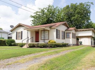 1313 Factory St, Conway, AR 72032