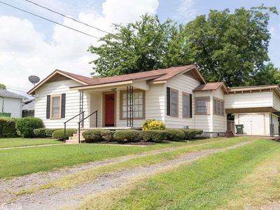 1313 Factory St, Conway, AR, 72032