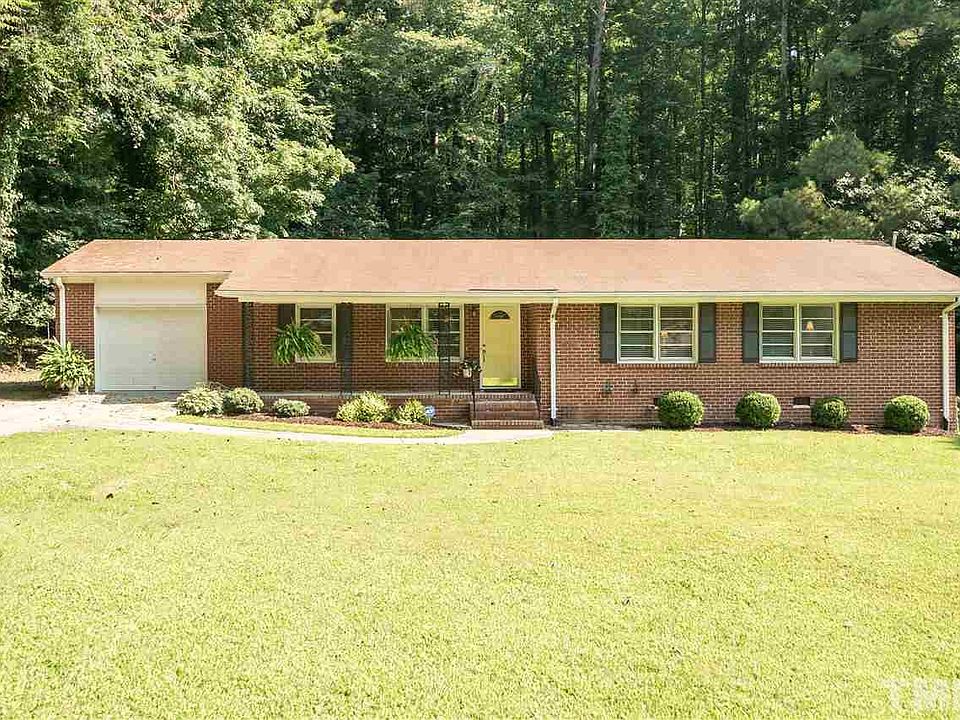 1st image of 2328 Oriole Dr