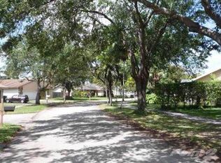 12811 SW 115th Ter, Miami, FL 33186