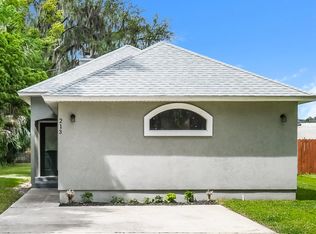 213 Park Ave, Hastings, FL 32145