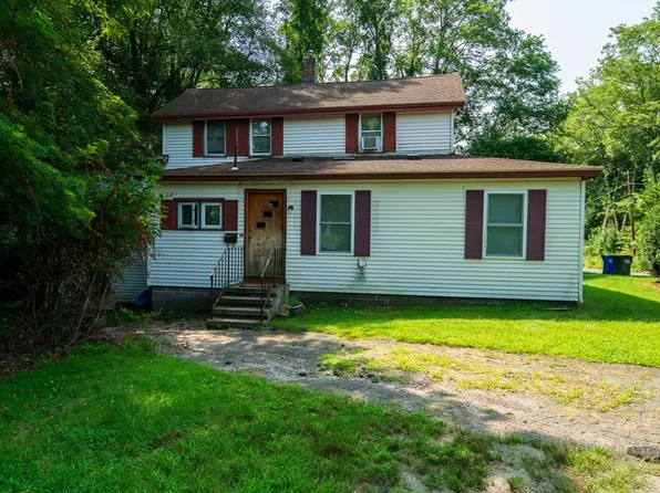 22 Railroad St, Amherst, MA 01002