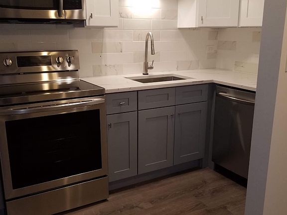 4th image of 710 Washington Blvd #200