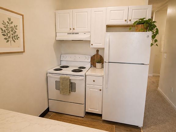 5th image of 455 Union St #306