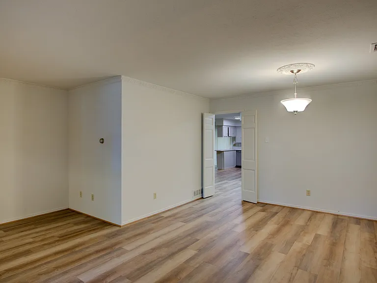 6328 Rincon Way — Photo 5