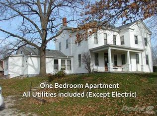 221 N Franklin St APT C, Staunton, IL