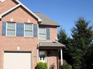 451 Northstar Dr, Harrisburg, PA 17112