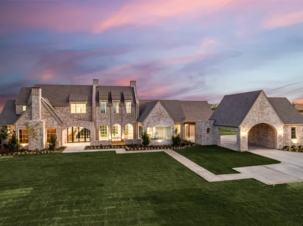 994 San Jacinto Dr, Aledo, TX 76008