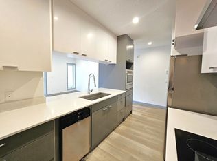 Parkhill II, Calgary, AB T2S 2W7