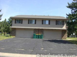 841-851 98th Ave NE, Minneapolis, MN 55434