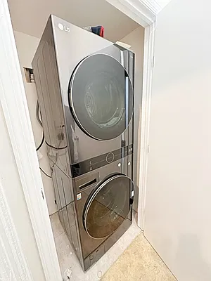 Rented by Brooklyn Property Group LLC | media 6