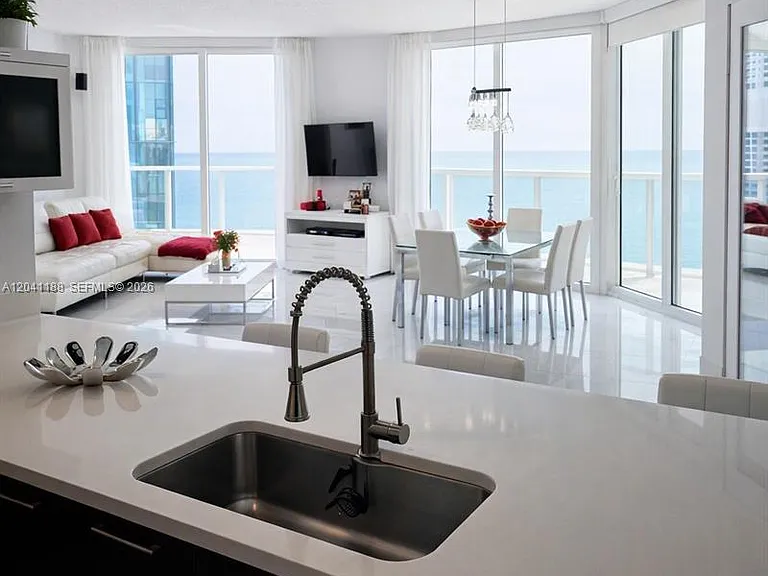 150 Sunny Isles Blvd #1-1001 — Photo 3