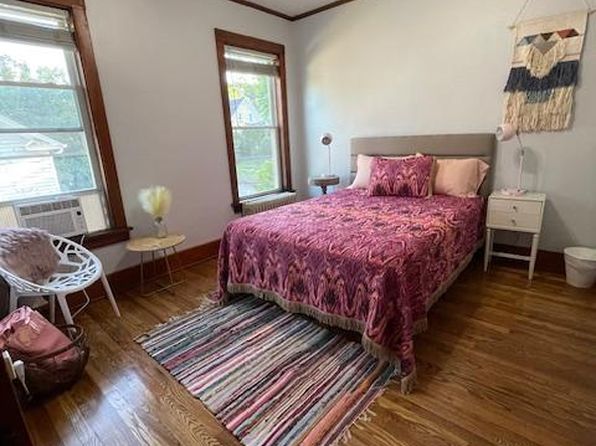 311 Jackson St APT 4